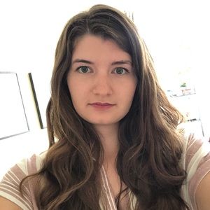 Meet your Posher, Abby